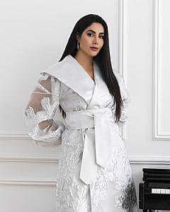 A glowing abaya - Image 3