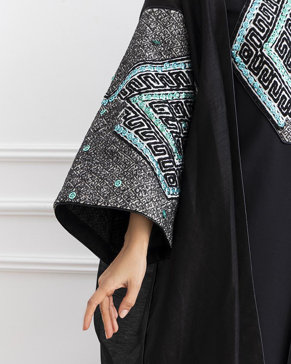 A poetic abaya - Image 2