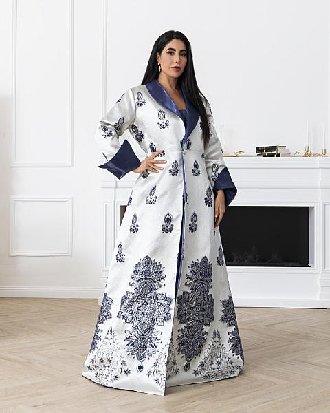 A celestial abaya