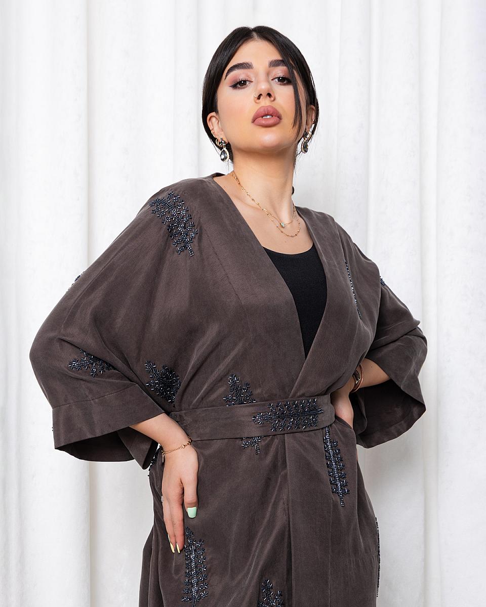 eloura abaya