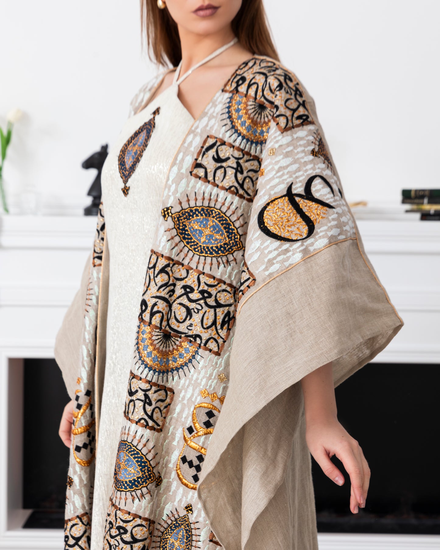 A mesmerizing abaya that captures every gaze. Perfect for making a lasting impression