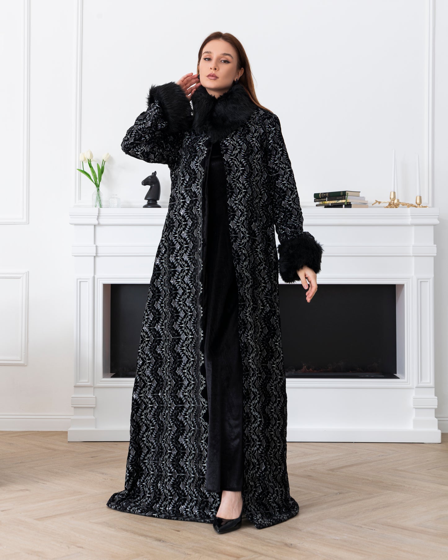 A captivating abaya that tells a story of luxury. Perfect for those who love to stand out